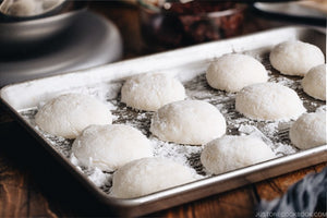Make fresh homemade mochi using a stand mixer! Stuff the mochi with your favorite filling,