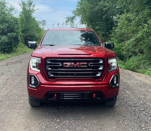 The GMC Sierra AT4 & a 6-Trick Tailgate