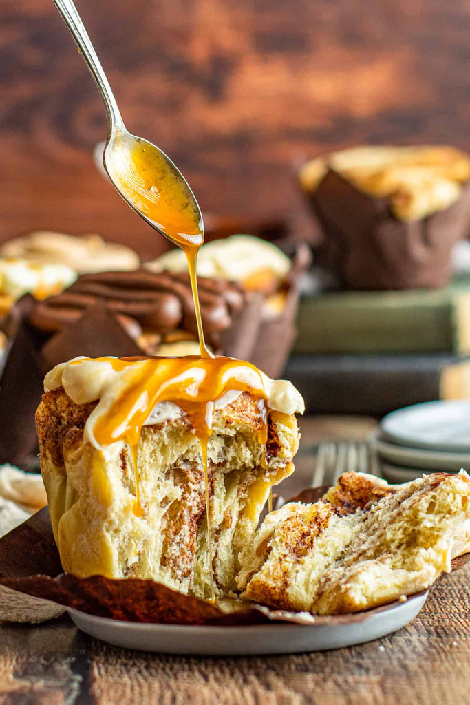 Bakery Style Cinnamon Rolls
