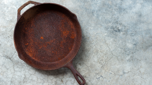How to Restore a Rusty Cast Iron Skillet in 5 Easy Steps
